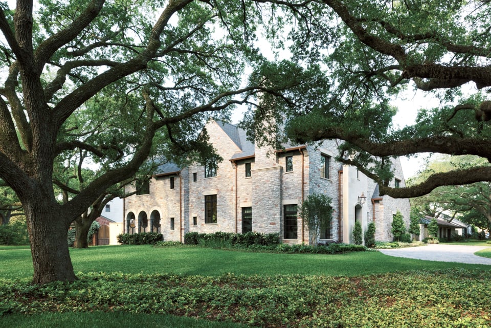 Tips for Building in Houston's Tanglewood Neighborhood